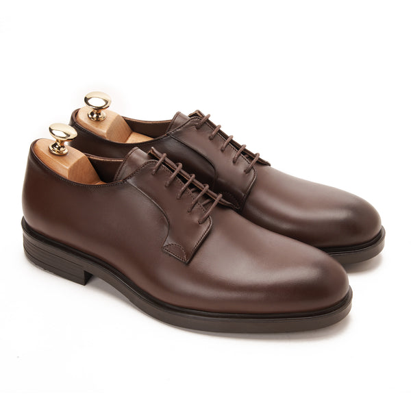 Derby Wing Plain