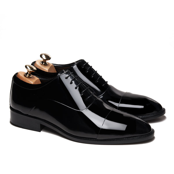 Elegant First Oxford Cap Glossy