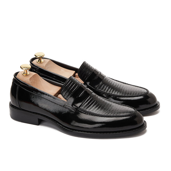 Un Aldric Step Glossy Lazard