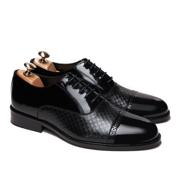 Leicester Cap Semi Brogue Glossy with Chess